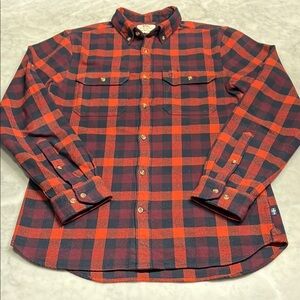 Fjallraven Skog Flannel shirt. Mens L. Slim fit. Red / Navy